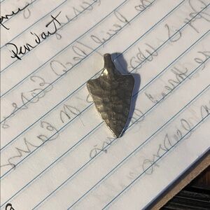 Silver Arrowhead Pendant 1147